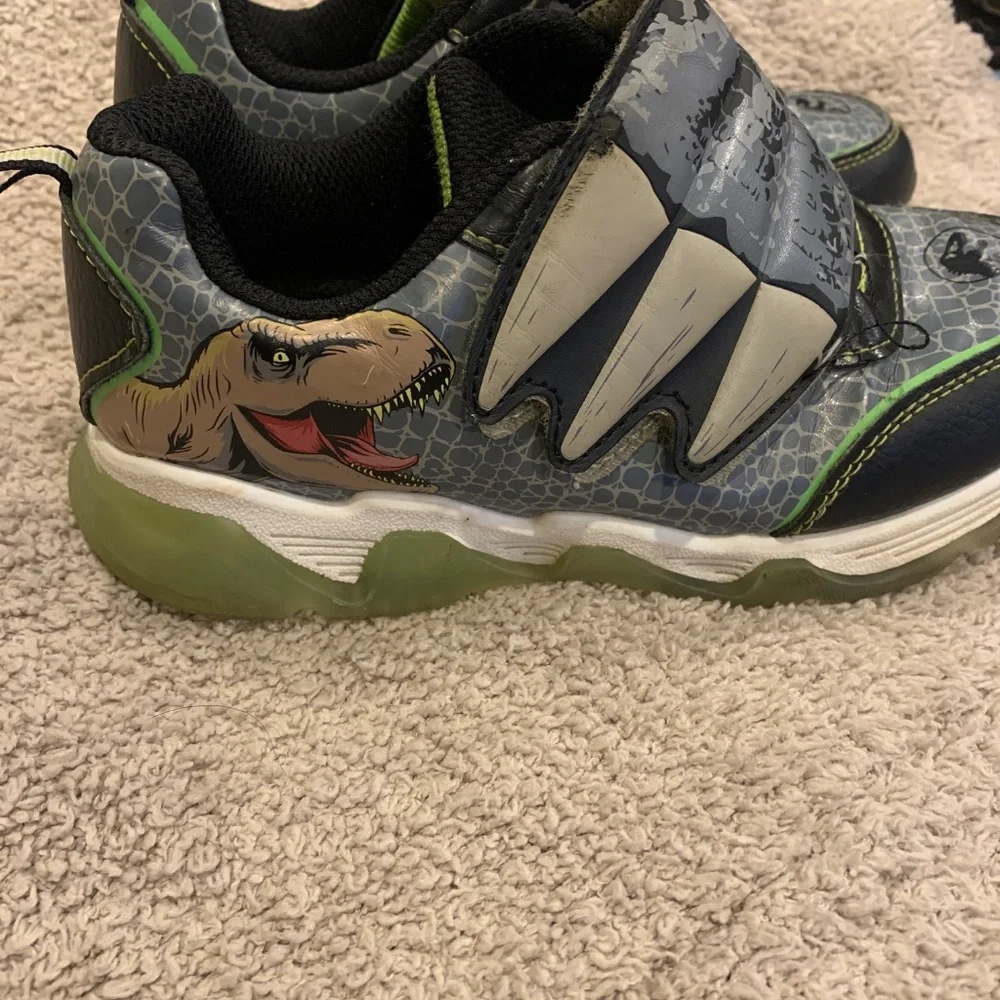 Jurassic park kids shoes - Picture 2 of 6